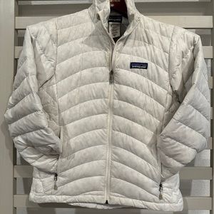 Patagonia Down Sweater Jacket Women's xSmall Ivory
